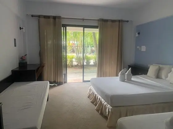 Deluxe Tek Büyük veya İki Ayrı Yataklı Oda