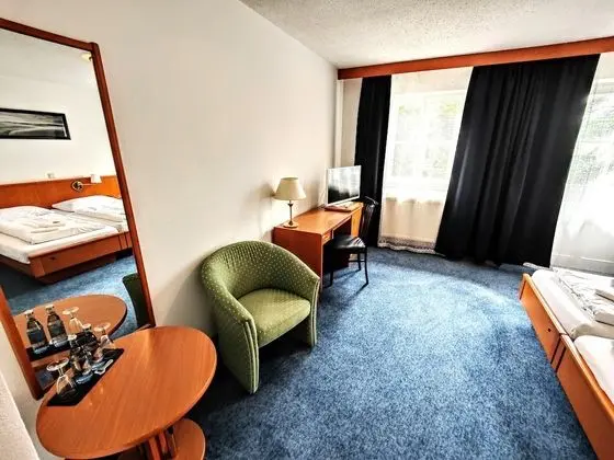 Tek Büyük Yataklı Oda