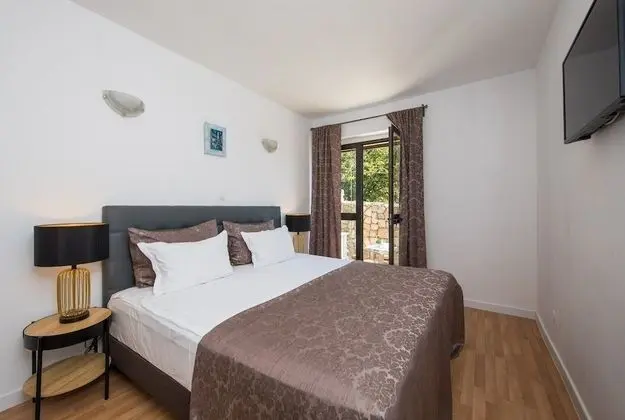 Tek Büyük Yataklı Oda, Teras