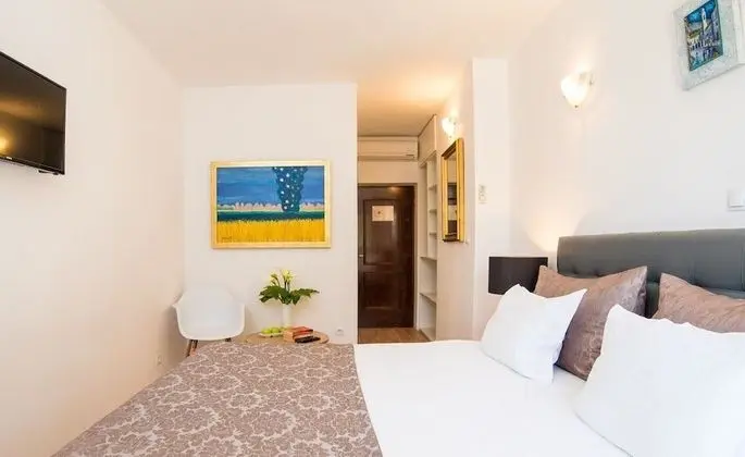 Tek Büyük Yataklı Oda, Teras