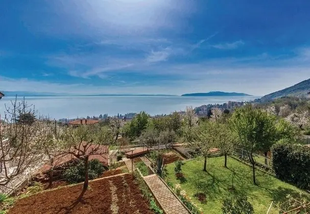 Apart Daire (Dari - with terrace - A1(5))