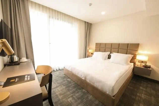 Junior Suite, Bahçe Manzaralı, Klimalı