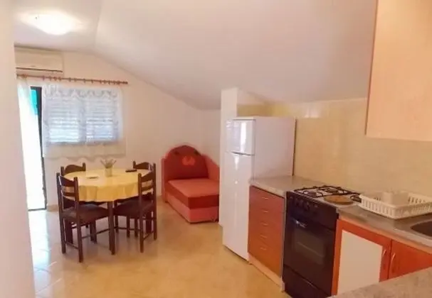 Apart Daire (Darko - 100m from sea - A1 JEDNOSOBNI)