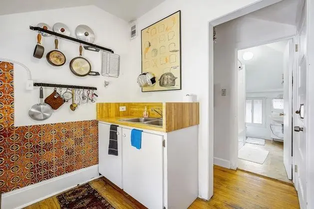 Apart Daire, 1 Büyük (Queen) Boy Yatak, Avlu Manzaralı (Darling Detached Villa in Heart of Ca)