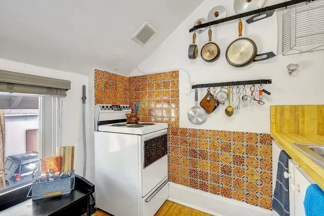 Apart Daire, 1 Büyük (Queen) Boy Yatak, Avlu Manzaralı (Darling Detached Villa in Heart of Ca)