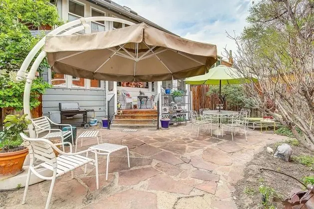 Apart Daire, 1 Büyük (Queen) Boy Yatak, Avlu Manzaralı (Darling Detached Villa in Heart of Ca)