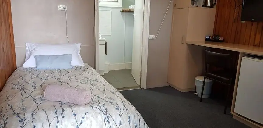 Basic Tek Kişilik Oda
