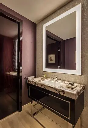 Elite Süit, 1 Yatak Odası, Balkon, Kısmi Deniz Manzarası