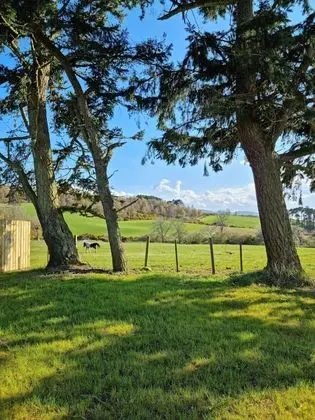 Ev, 5 Yatak Odası (2 bedrooms in separate annex)