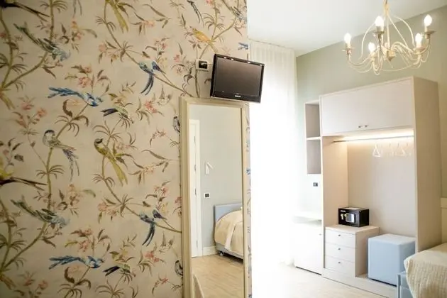 Tek Büyük veya İki Ayrı Yataklı Oda, Balkon