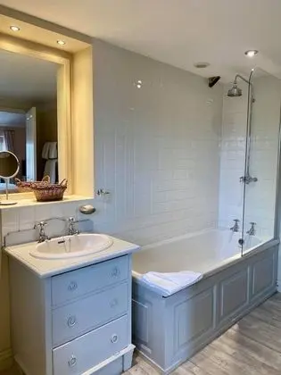 Standard Tek Büyük Yataklı Oda, Özel Banyo (Great Links)