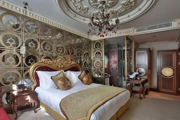 Deluxe Room with City View