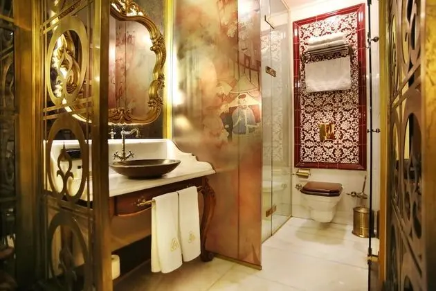 Deluxe Room with City View