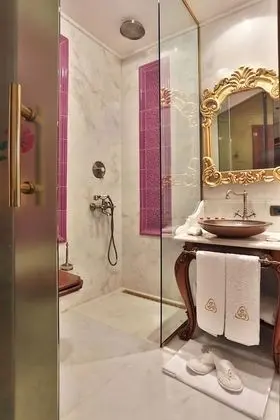 Deluxe Room with City View