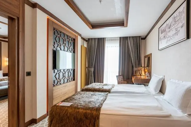 Junior Deluxe Family Suite