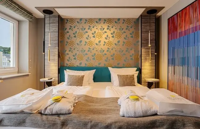 Apart Daire, 2 Yatak Odası (Two-Bedroom - Land Side)