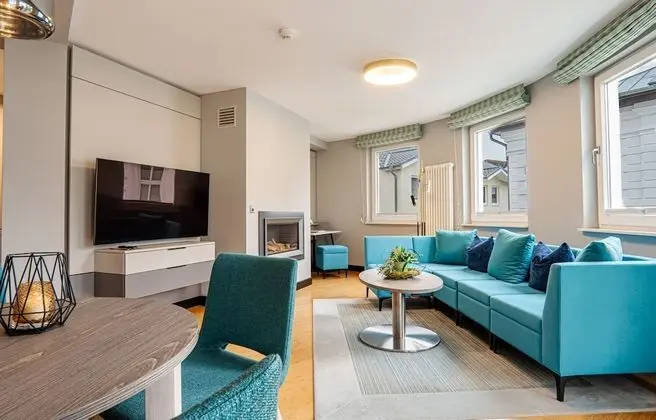 Apart Daire, 2 Yatak Odası (Two-Bedroom - Land Side)