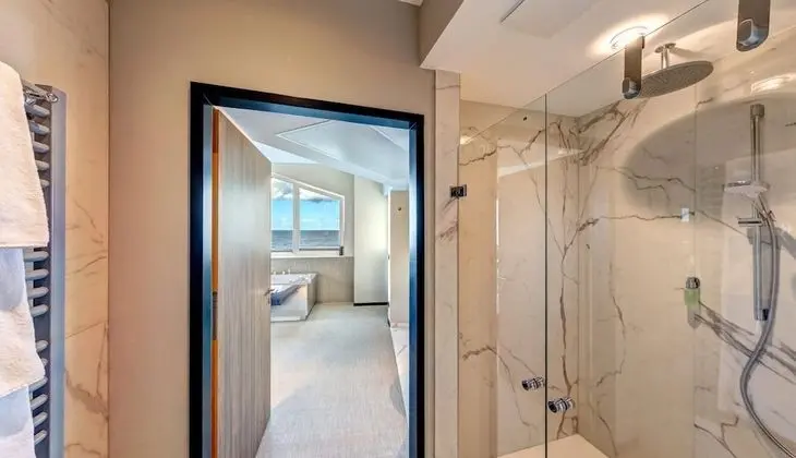 Deluxe Çatı Katı Süiti (Penthouse) (-Suite Sea View)