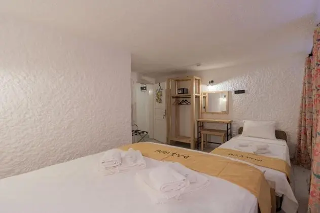 3 Kişilik Oda, Sokak Manzaralı, Giriş Katı
