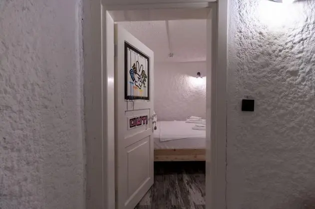 4 Kişilik Oda, Sokak Manzaralı, Giriş Katı