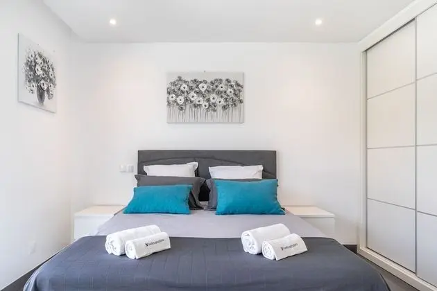 Luxury Villa, 5 Yatak Odası, Kısmi Deniz Manzarası, Havuz Kenarı