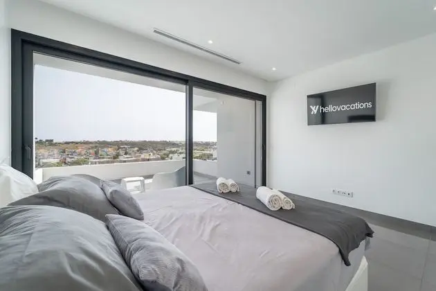 Luxury Villa, 5 Yatak Odası, Kısmi Deniz Manzarası, Havuz Kenarı