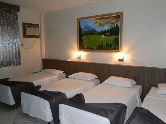 Deluxe Dört Kişilik Oda
