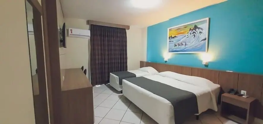 Deluxe Üç Kişilik Oda
