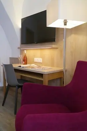 Tek Büyük Yataklı Oda, Balkon