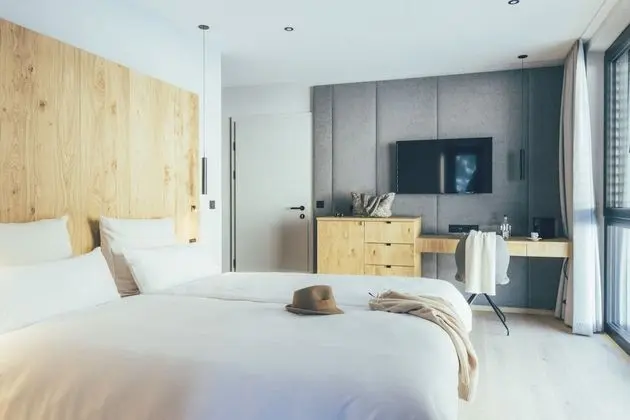 Tek Büyük Yataklı Oda