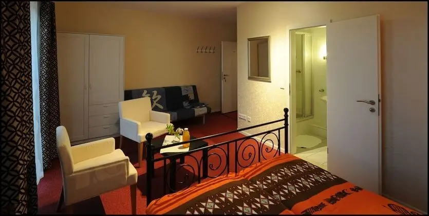Deluxe Tek Büyük Yataklı Oda, 1 Çift Kişilik Yatak ve Çekyat