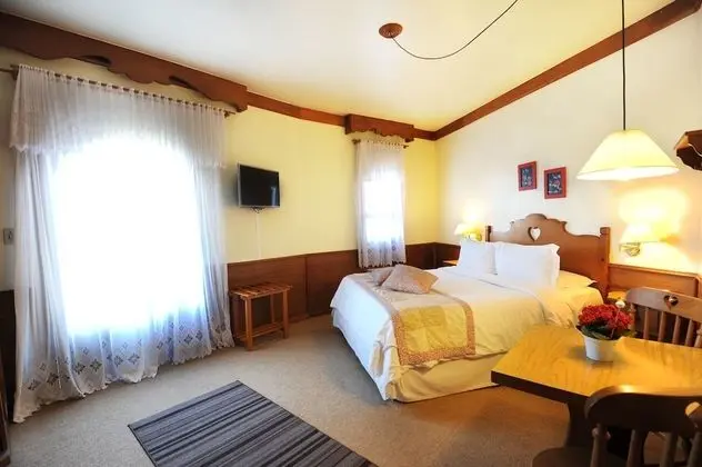 Büyük Yataklı Tek Kişilik Oda, Balkon