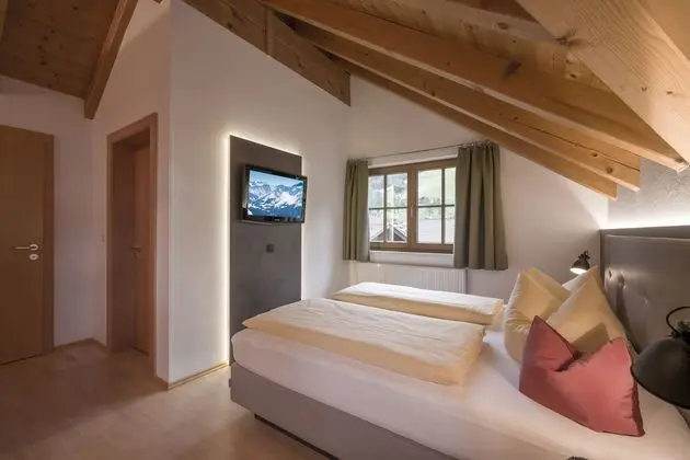 Tek Büyük Yataklı Oda (EST)