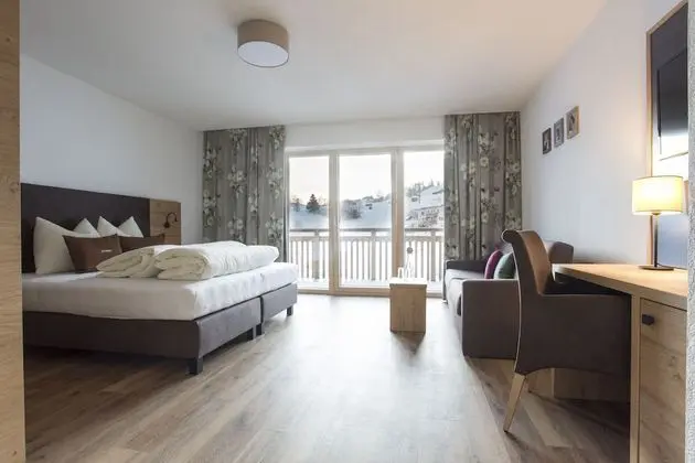 Deluxe Tek Büyük Yataklı Oda, Balkon