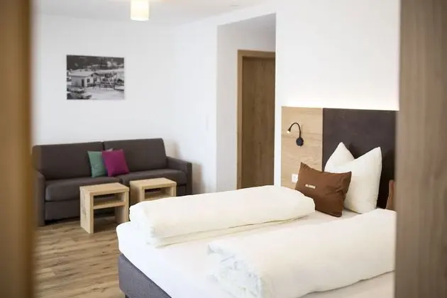 Tek Büyük Yataklı Oda, Balkon