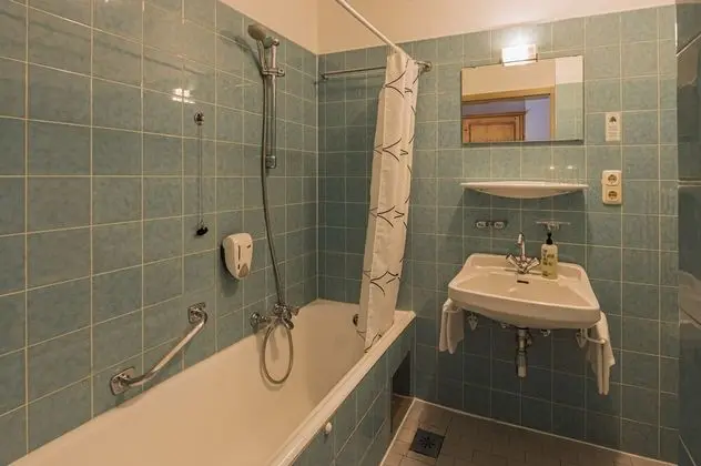 Basic Tek Büyük Yataklı Oda, Balkon