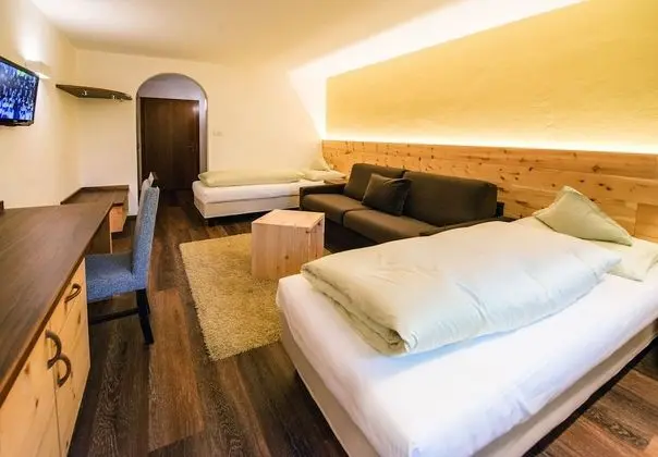 Comfort Tek Büyük Yataklı Oda