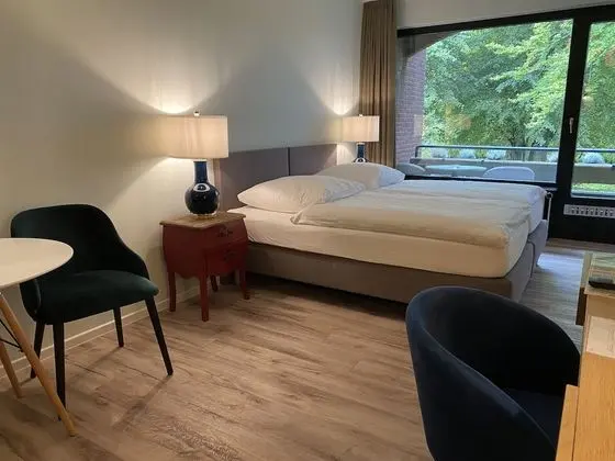 Tek Büyük Yataklı Oda