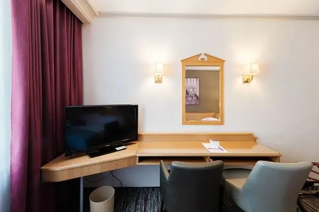 Standard Tek Büyük Yataklı Oda