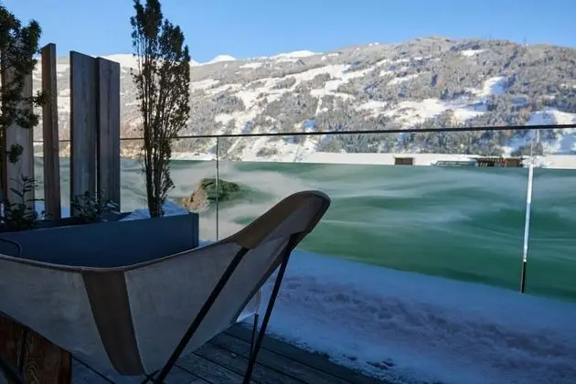 Çatı Katı (Loft), 1 Yatak Odası, Balkon, Manzaralı (Sky 03 - 07)