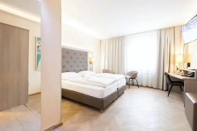 Business Tek Büyük veya İki Ayrı Yataklı Oda (air conditioning)