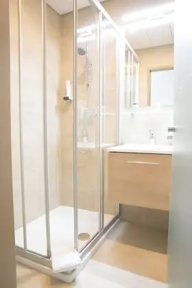 Business Tek Büyük veya İki Ayrı Yataklı Oda (air conditioning)