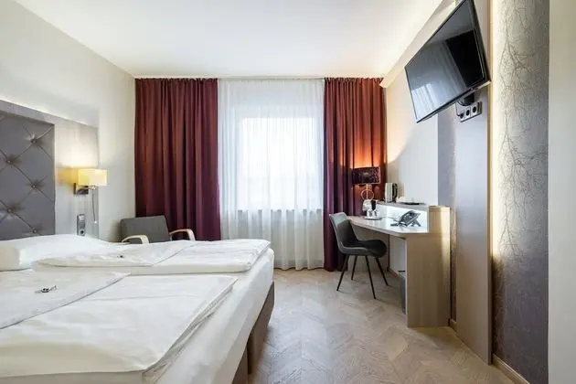 Business Tek Büyük veya İki Ayrı Yataklı Oda (air conditioning)