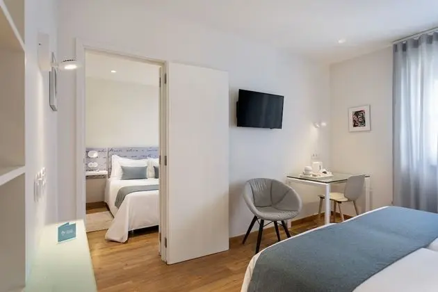 Tek Büyük Yataklı Oda (Patio View)