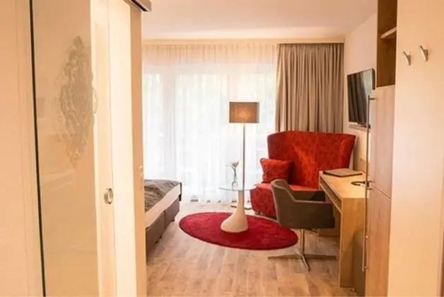 Comfort Tek Büyük Yataklı Oda