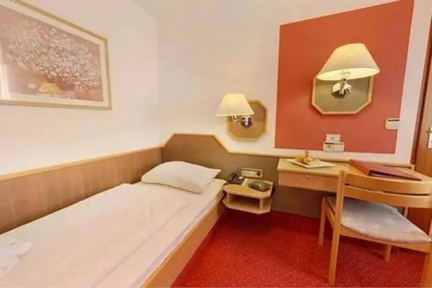 Standard Tek Kişilik Oda