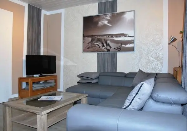 Apart Daire, 2 Yatak Odası, Bahçeli