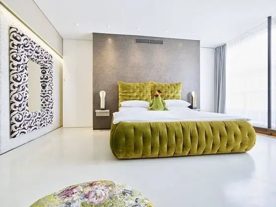 Tek Büyük Yataklı Oda (Signature)