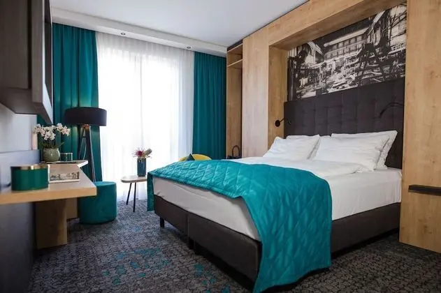 Comfort Tek Büyük Yataklı Oda