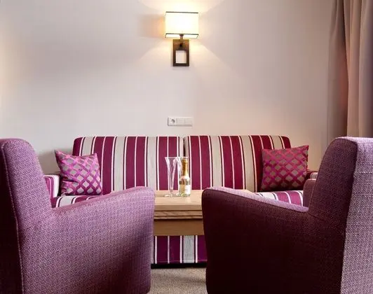 Family Oda, 2 Yatak Odası, Balkon (Familiennesterl)